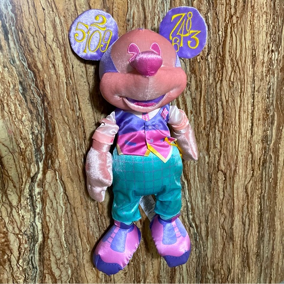 Disney Mickey Mouse The Main Attraction Plush